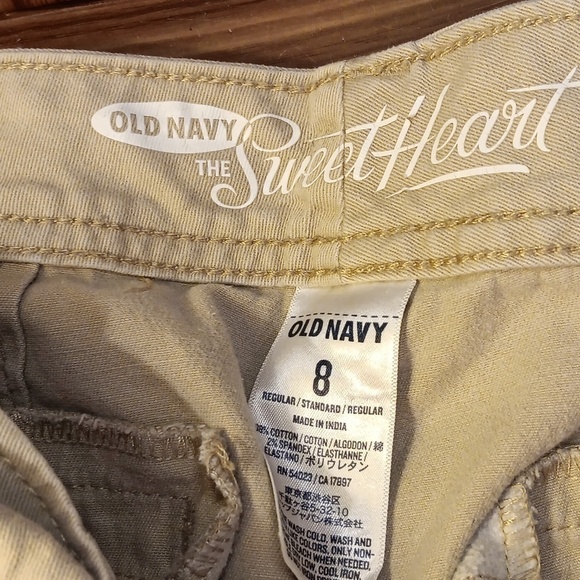 Old Navy the Sweetheart 8 tan khaki pants - Picture 4 of 4
